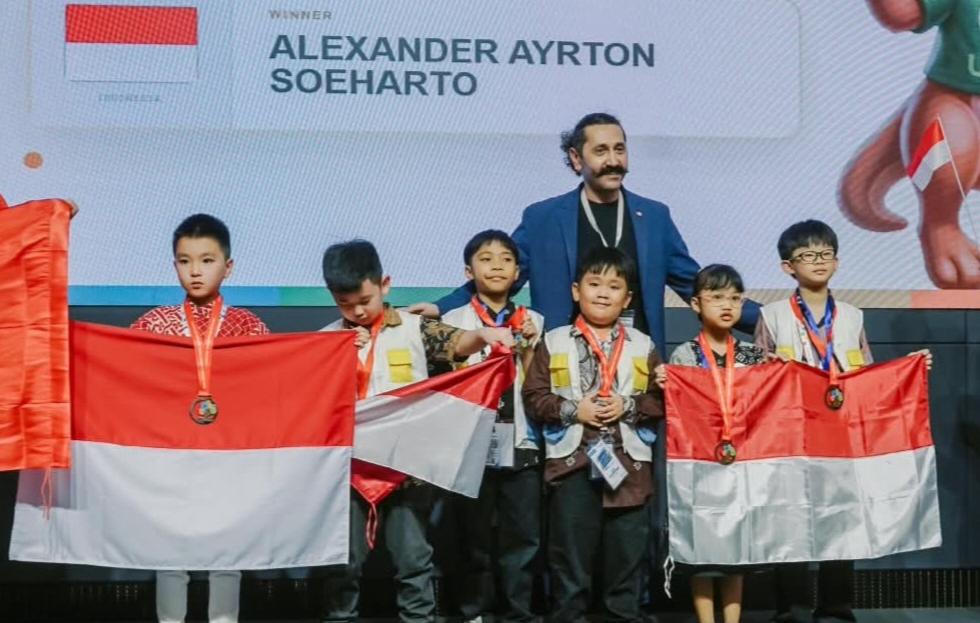 Siswa SDN Waluya 02 Bekasi Raih Emas Olimpiade Matematika Internasional di Malaysia