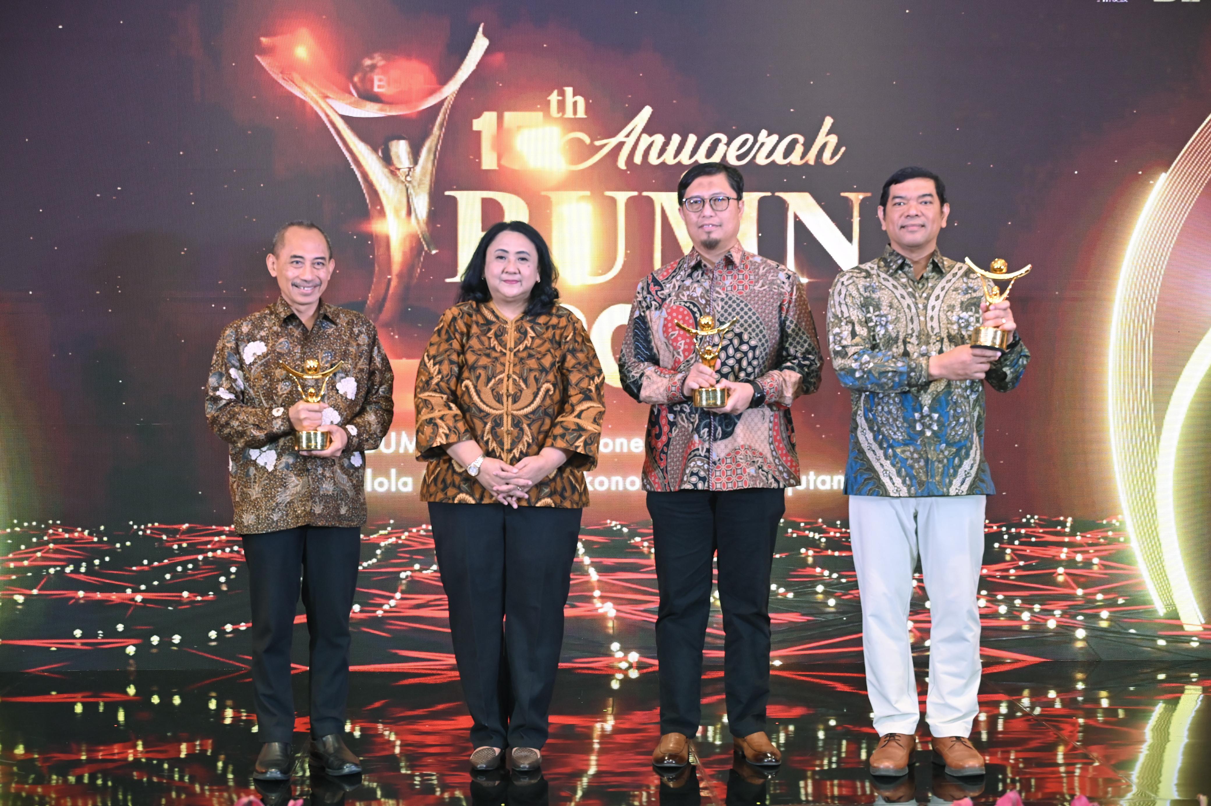 Jasa Raharja Borong Dua Penghargaan Anugerah BUMN 2026, Transformasi Digital Diakui Nasional