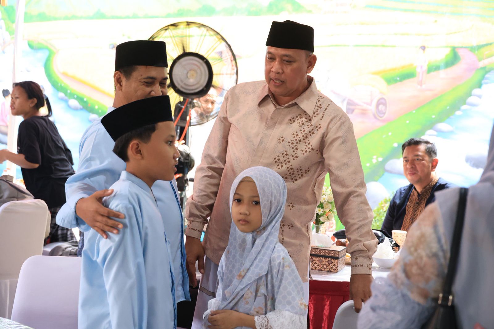Wali Kota Bekasi Tri Adhianto Gelar Open House Idul Fitri, Warga Antusias Hadir