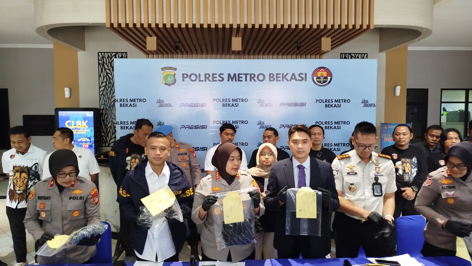 Pembunuhan WNA Korea Selatan di Bekasi Terungkap, Dua Tersangka Ditangkap Polisi
