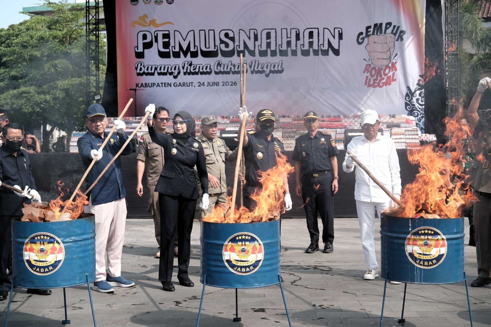 Bea Cukai Jabar Gempur Rokok Ilegal, 44 Juta Batang Dimusnahkan