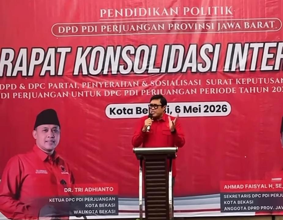 Terima SK DPP, Ono Surono Instruksikan Tri Adhianto Tekan Kemiskinan dan Pengangguran di Bekasi